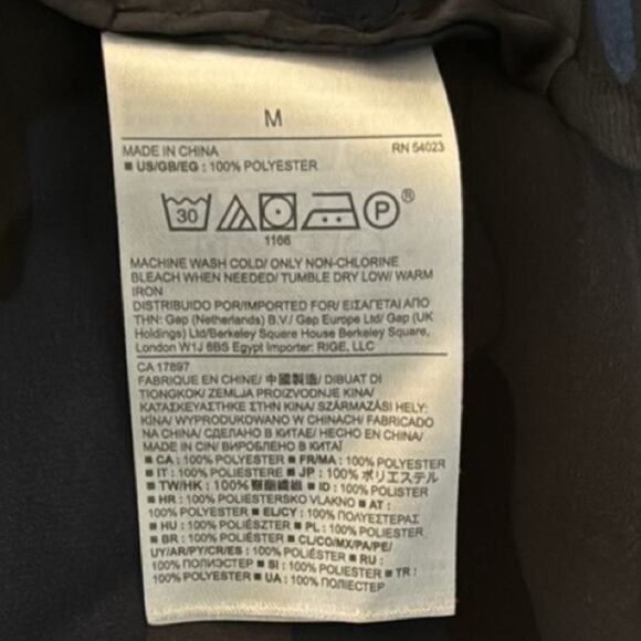 BANANA REPUBLIC SHEER CAMO PRINT CROSSOVER BLOUSE W/ 3/4 DROP SLEEVES MEDIUM - Picture 6 of 8